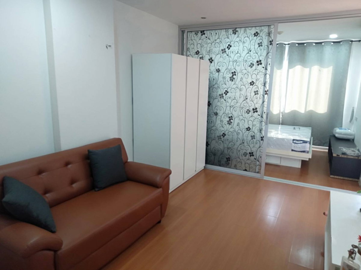 รูป 💥 เช่า ลุมพินี บดินทร์เดชา-ราม ขนาด 28 ตรม. C ชั้น 3 ราคา 6,700 บาท พร้อมเฟอร์และเครื่องใช้ไฟฟ้า - รูปที่ 1/8