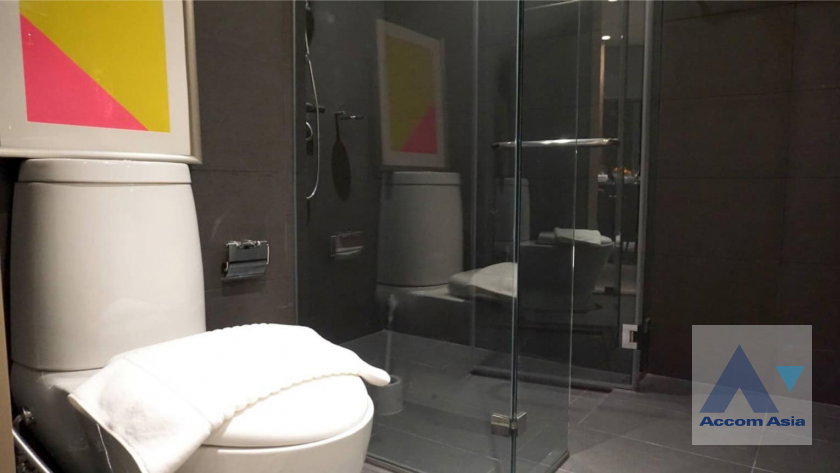 รูป 🔼🔽 AccomA 📩 Fully Furnished 2 BR Condominium @Noble Ploenchit (AA42152) - รูปที่ 9/11