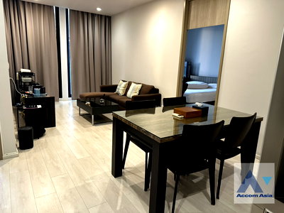 คอนโดให้เช่า : 🔼🔽 AccomA 📩  2 BR Condominium @Noble Ploenchit (AA44977)