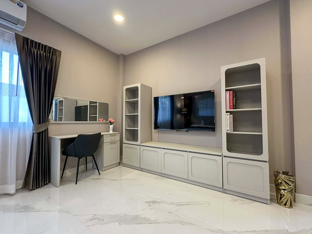 รูป Private Pool Villa House for Sale in East Pattaya - รูปที่ 11/20