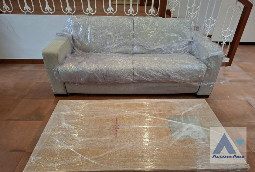 picture 🔼🔽 AccomA 📩  3 BR Townhouse in  Lumphini (AA33100) - 4/20