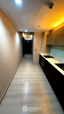 Condos for sale Vichaiyut Hospital  : 3-BR Condo at The Signature By Urbano Saphan Kwai near BTS Saphan Khwai (ID 2771432)