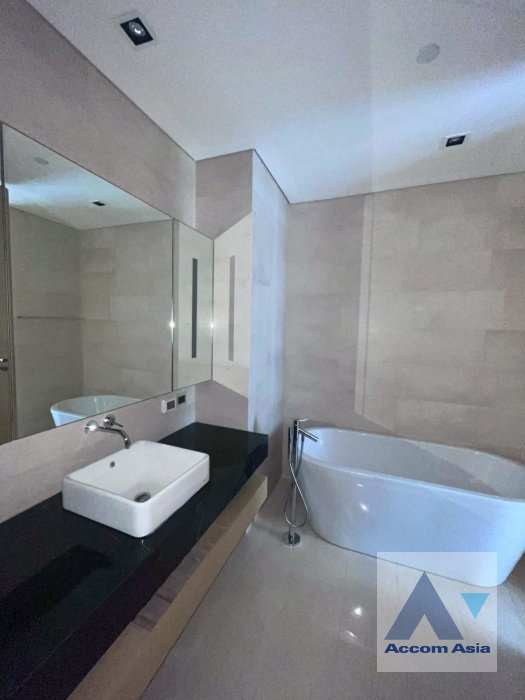 รูป 🔼🔽 AccomA 📩 Fully Furnished 2 BR Condominium @Saladaeng Residences (AA43730) - รูปที่ 14/18