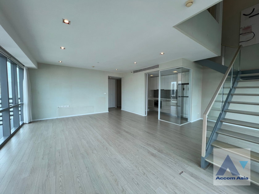 รูป 🔼🔽 AccomA 📩 Duplex Condo 2 BR Condominium @The Room Sukhumvit 21 (13001650) - รูปที่ 2/17