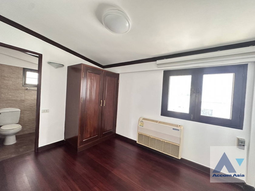 รูป 🔼🔽 AccomA 📩 An Adorable Charming Semi-Detached House set in a private and secured compound (2317188) - รูปที่ 20/20