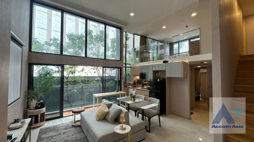 รูป 🔼🔽 AccomA 📩 Duplex Condo,Fully Furnished 2 BR Condominium @Walden Asoke (AA44974) - รูปที่ 1/13