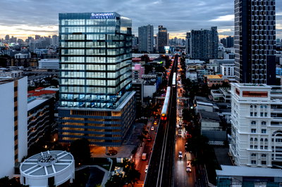 Office for rent Mahidol University Phaya Thai : Fully serviced private office space for you and your team in HQ Sukhumvit Hills