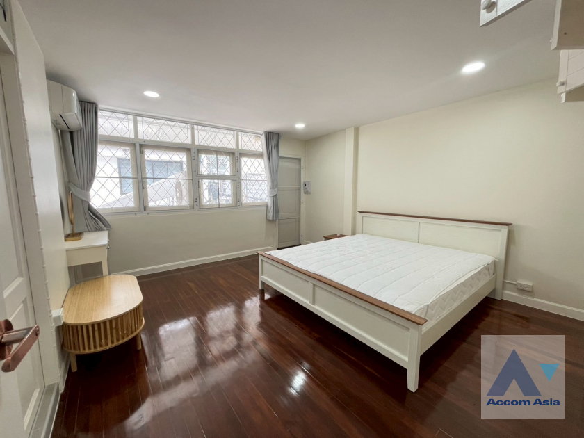 รูป 🔼🔽 AccomA 📩 Pet friendly,Home Office 3 BR House in Khlong Tan Nuea (1717086) - รูปที่ 12/20