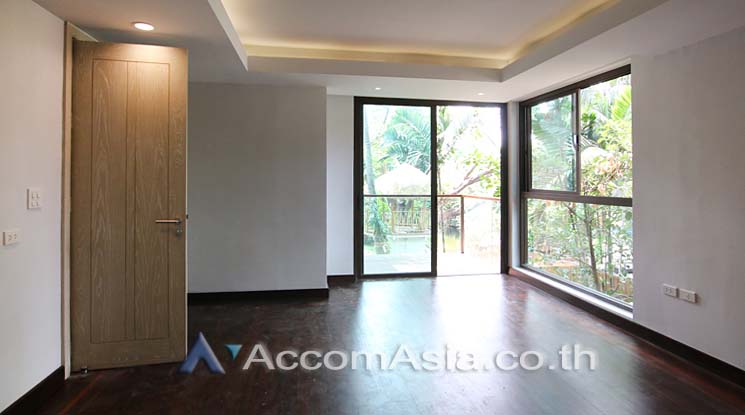 picture 🔼🔽 AccomA 📩  Nature-inspired home in lush compound with pool and family space (5005703) - 10/16