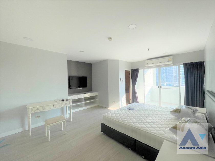 รูป 🔼🔽 AccomA 📩 Pet friendly 3 BR Condominium @Fifty Fifth Tower (AA43975) - รูปที่ 9/19