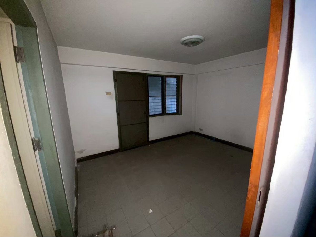 รูป ขาย!! บ้านทาวน์เฮ้าส์ 3 ชั้น บางกระสอ นนทบุรี  (เจ้าของขายเอง) - รูปที่ 6/13