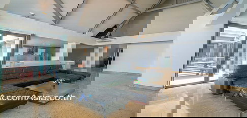 🔼🔽 AccomA 📩 Duplex Condo,Double High Ceiling,Big Balcony 3 BR Condominium @Baan Saraan (AA24963)