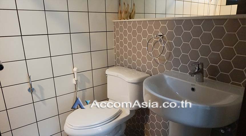 picture 🔼🔽 AccomA 📩 Pet friendly,Home Office 4 BR Townhouse in Khlong Tan Nuea (AA27057) - 9/15