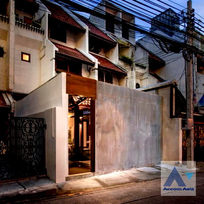 Townhouses for rent Rajamangala University of Technology Krungthep South Bangkok Campus : 🔼🔽 AccomA 📩 Fully Furnished 3 BR Townhouse in Thung Maha Mek (AA45435)