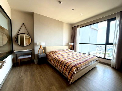 Condos for rent : Luxury condo for rent, fully furnished and move in Ready. Keen Center Sriracha.