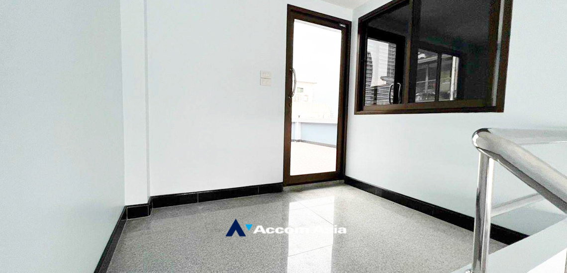 รูป 🔼🔽 AccomA 📩  4 BR House in  Lumphini (AA29957) - รูปที่ 18/20