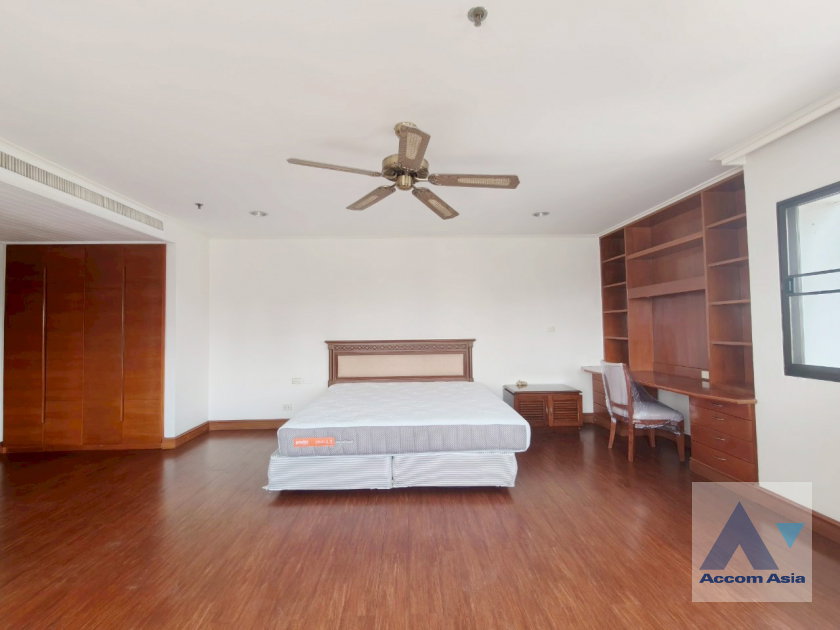 รูป 🔼🔽 AccomA 📩 Bright modern condominium with spacious open layout (10155) - รูปที่ 15/20