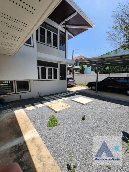รูป 🔼🔽 AccomA 📩 Private house with greenery corner in Bang Chak (AA42304) - รูปที่ 12/13