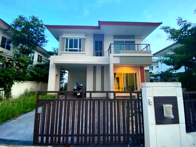 เช่าบ้านเดี่ยว โรงเรียนนานาชาติร่วมฤดี วิทยาเขตอนุบาล : ให้เช่าบ้านเดี่ยว 2 ชั้น หมู่บ้านสราญสิริ รามอินทรา 2 บ้านสภาพดีเฟอร์นิเจอร์ครบ พร้อมอยู่ (N.2044)