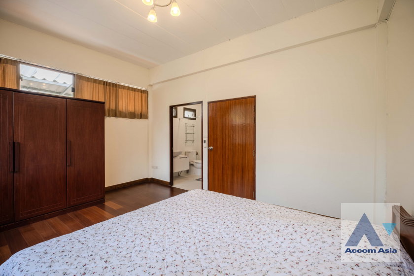 picture 🔼🔽 AccomA 📩 Pet friendly 4 BR House in Khlong Tan Nuea (AA23297) - 9/20