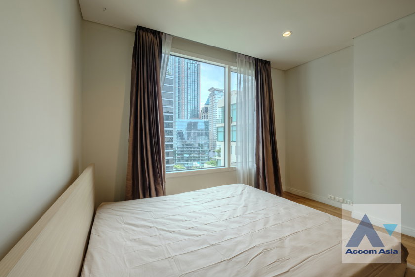รูป 🔼🔽 AccomA 📩  4 BR Condominium @Royal Saladaeng (AA30099) - รูปที่ 9/20