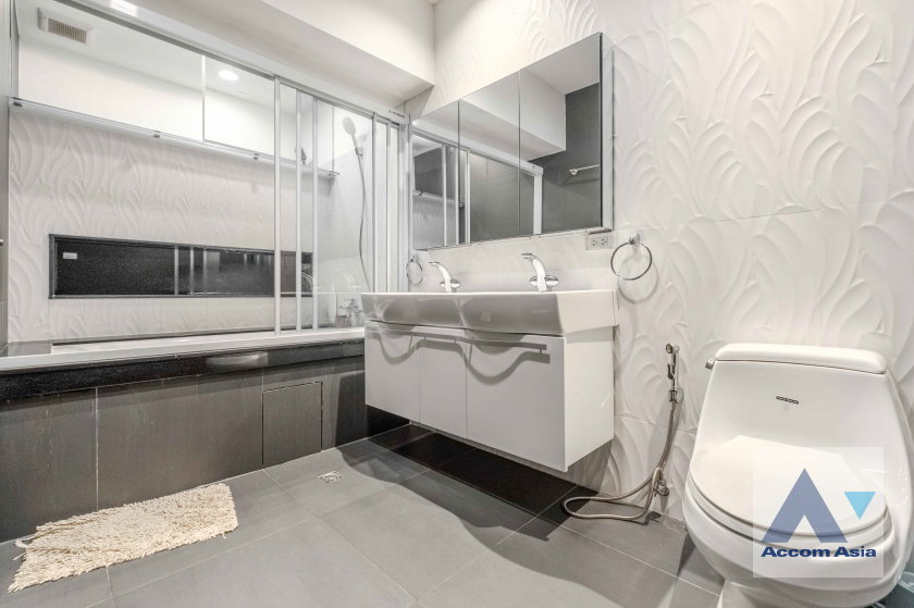 picture 🔼🔽 AccomA 📩  3 BR Condominium @Tower Park (AA16488) - 9/16