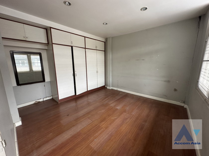 picture 🔼🔽 AccomA 📩 Home Office 2 BR House in Khlong Tan Nuea (AA44738) - 14/17