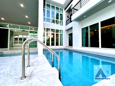 Houses for rent Soi Thonglor (Sukhumvit 55) : 🔼🔽 AccomA 📩 Home Office,Private Swimming Pool 3 BR House in Khlong Tan Nuea (2320963)