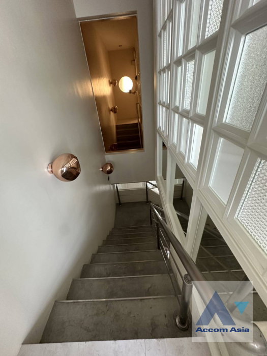 รูป 🔼🔽 AccomA 📩 Home Office 3 BR Townhouse in Khlong Tan Nuea (AA11213) - รูปที่ 6/15