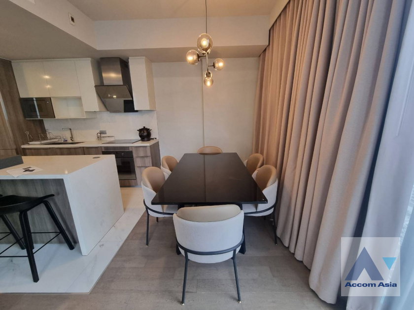รูป 🔼🔽 AccomA 📩 Refined condo with sleek design and warm lighting (AA41789) - รูปที่ 2/19