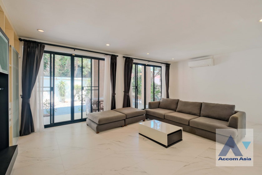 picture 🔼🔽 AccomA 📩 Garden,Private Swimming Pool 4 BR House in Khlong Tan Nuea (6002301) - 3/20