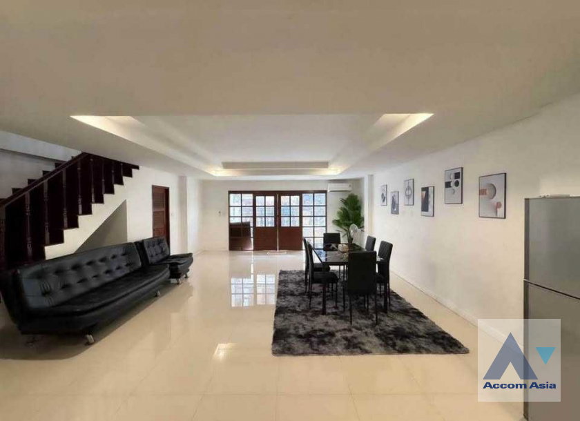 picture 🔼🔽 AccomA 📩 Home Office 5 BR Townhouse @ (AA23504) - 1/17