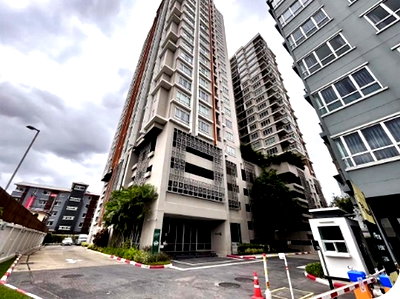 Condos for sale : FOR SALE Motif Condo 2857000 BAHT.