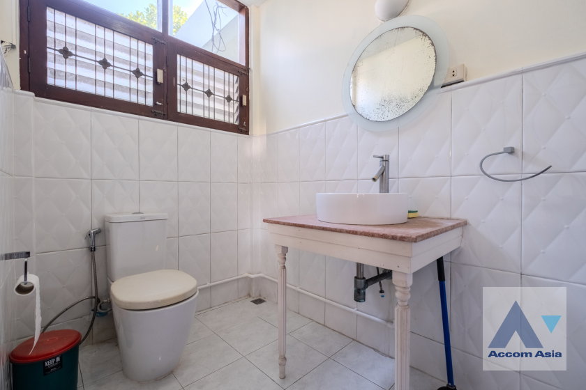 รูป 🔼🔽 AccomA 📩 Pet friendly,Private Swimming Pool 5 BR House in Khwaeng Sam Sen Nai (1913419) - รูปที่ 10/20