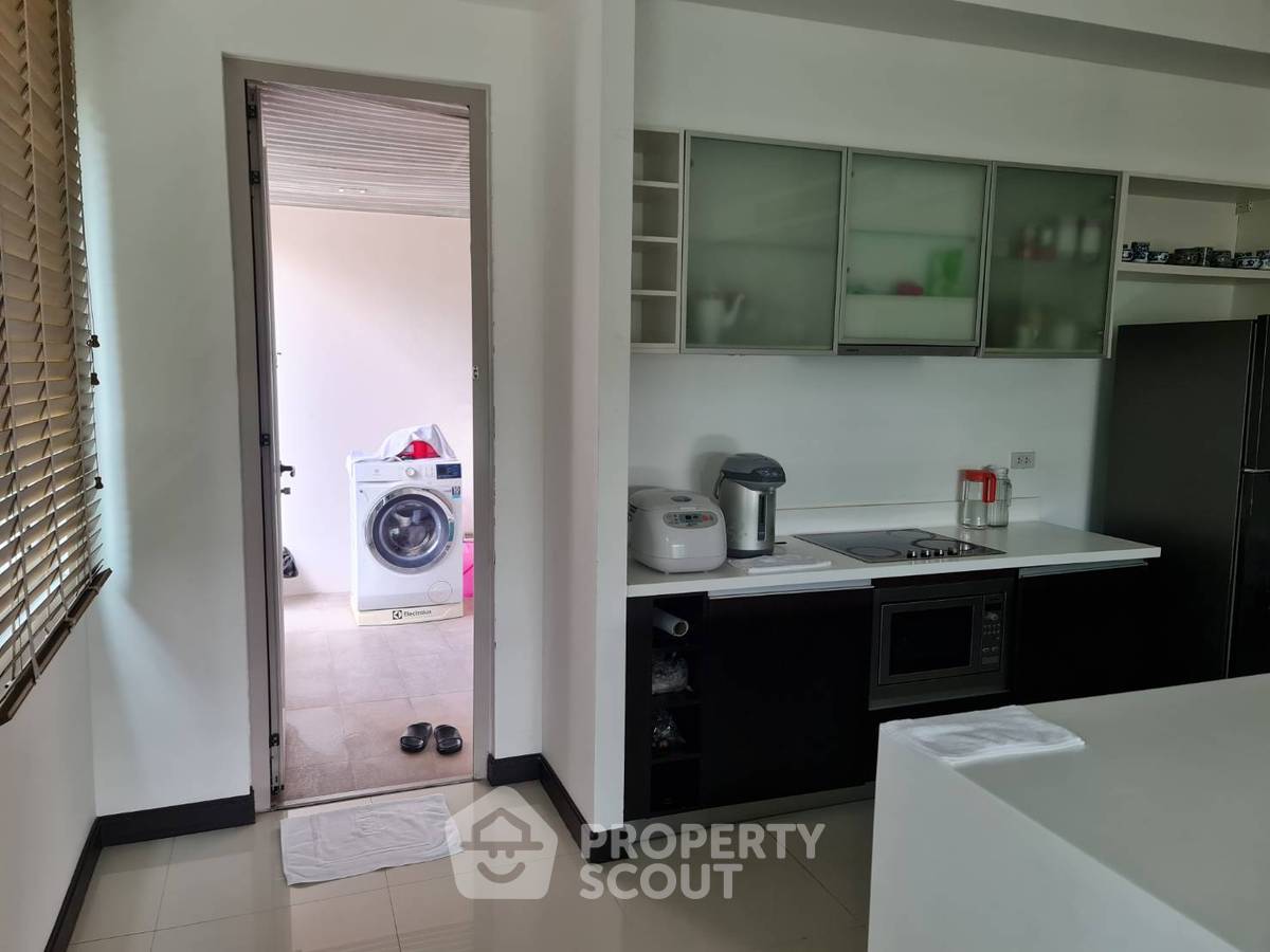 รูป คอนโด 3-ห้องนอน ที่ เดอะล็อฟท์ เย็นอากาศ คอนโดมิเนียม ใน ช่องนนทรี (ID 2760824) - รูปที่ 6/7