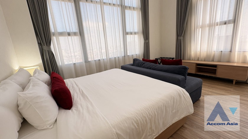 picture 🔼🔽 AccomA 📩 Duplex Condo 2 BR Condominium @Ramada Plaza Residence (AA44562) - 19/20