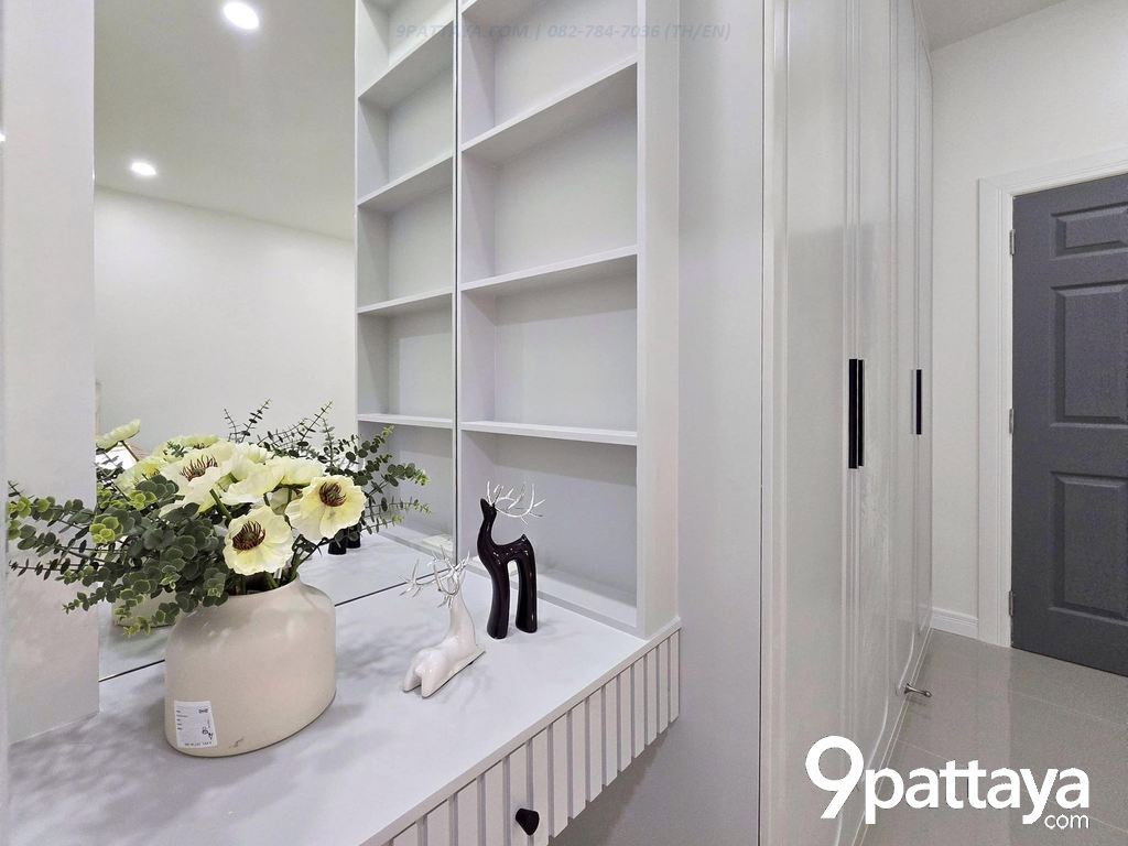 รูป ขาย | Pool Villa หลังมุม PMC 1 หนองปรือ บ้านสวย มีสระส่วนตัว ✨ บ้านหลังมุม • ที่ดิน 54 ตร.ว. • 3 ห้องนอน • 3 ห้องน้ำ • - รูปที่ 10/14