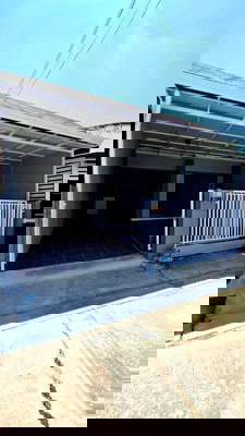 ทาวน์โฮม สมุทรปราการ : ขายทาวน์เฮ้าส์ 2ชั้น  หมู่บ้านพฤกษา ซ.ลาดกระบัง54 3นอน 2น้ำ 1ครัว 2.29 ลบ.