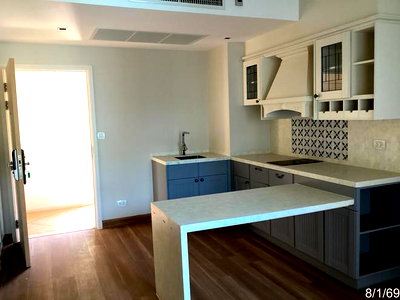 Condos for sale : CONDO 45.22 Sq.m. Cha-Am Petchburi for 4.9M