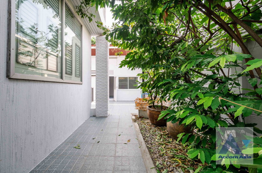 picture 🔼🔽 AccomA 📩 2 BR House in Lumphini (AA40144) - 19/20
