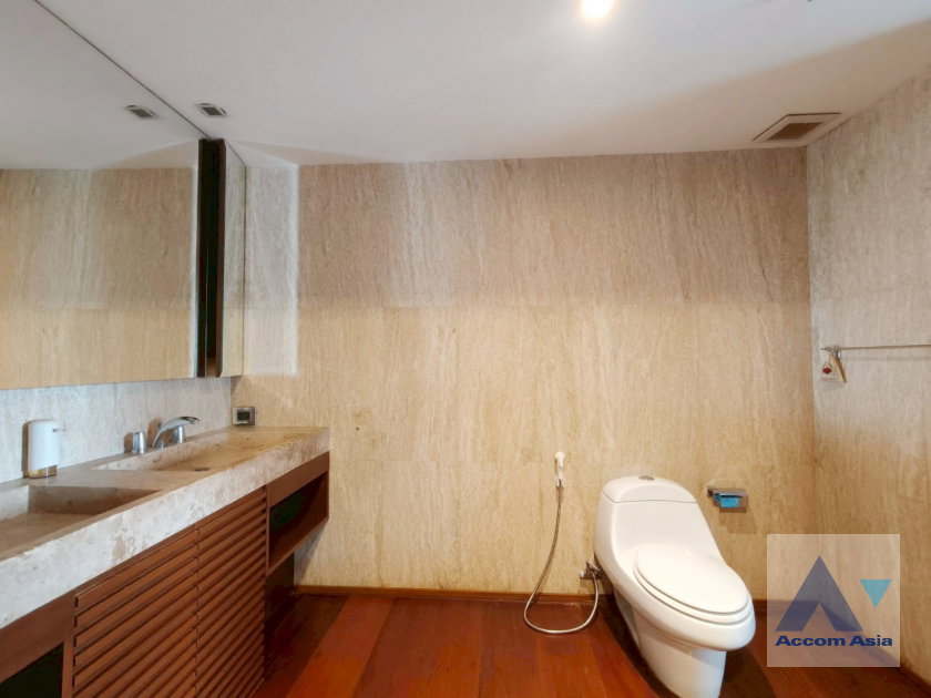 รูป 🔼🔽 AccomA 📩 Spacious room with a large balcony city views.(AA39655) - รูปที่ 17/20