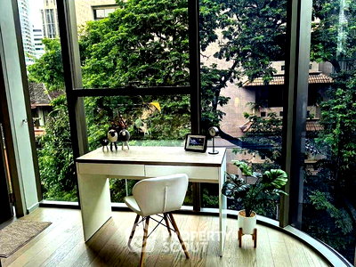 Condos for rent Middle Sukhumvit : 3-BR Condo at Ashton Residence 41 near BTS Phrom Phong (ID 2649177)