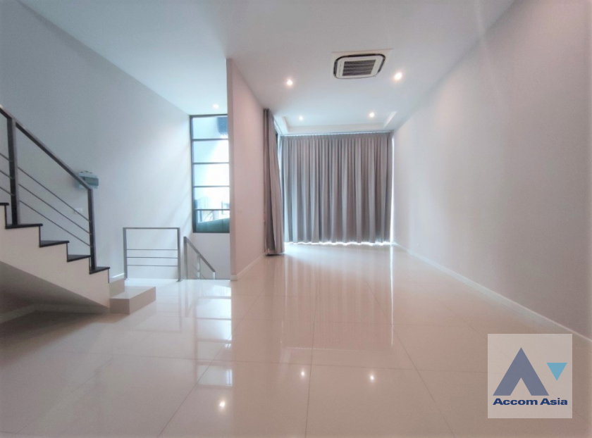 picture 🔼🔽 AccomA 📩  3 BR Townhouse @The Park lane 22 (AA17367) - 7/15