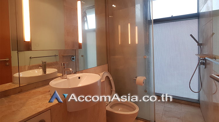 รูป 🔼🔽 AccomA 📩 Fully furnished condo with warm interior at The Met Sathorn (AA24527) - รูปที่ 4/14