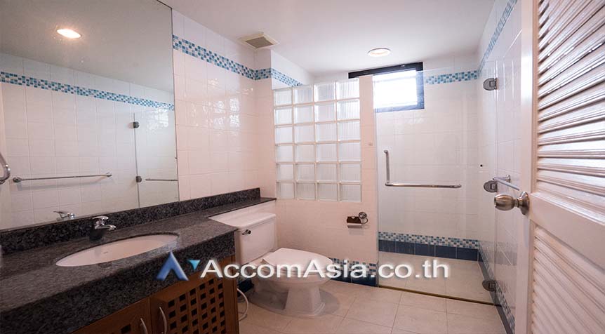 รูป 🔼🔽 AccomA 📩  Family-friendly house with private pool and garden in Sathorn (AA27509) - รูปที่ 17/20