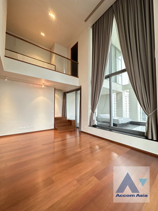 รูป 🔼🔽 AccomA 📩 Luxury spacious duplex condominium with high double ceiling and floor-to-ceiling windows ( AA36469 ) - รูปที่ 1/20