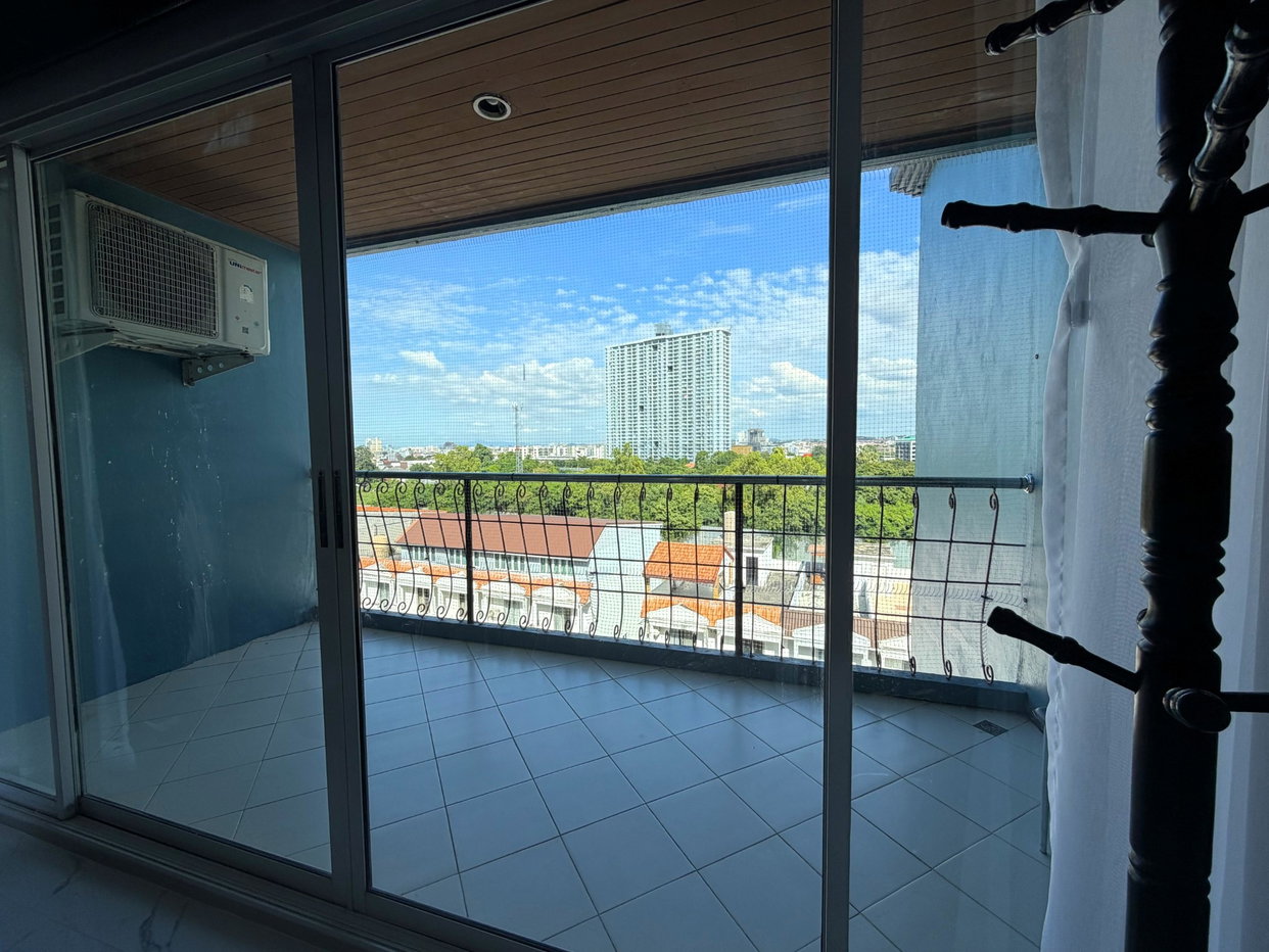 รูป 1 Bedroom Condo for Sale at Platinum Suites in Thepprasit Pattaya - รูปที่ 18/19