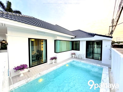 บ้านเดี่ยว บางละมุง ชลบุรี : ขาย | Pool Villa หลังมุม PMC 1 หนองปรือ บ้านสวย มีสระส่วนตัว ✨ บ้านหลังมุม • ที่ดิน 54 ตร.ว. • 3 ห้องนอน • 3 ห้องน้ำ • 