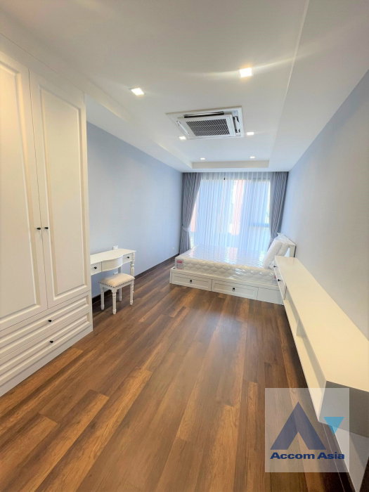 รูป 🔼🔽 AccomA 📩 Fully Furnished 4 BR Townhouse @The Park Lane Sukhumvit 105 (AA45523) - รูปที่ 11/19