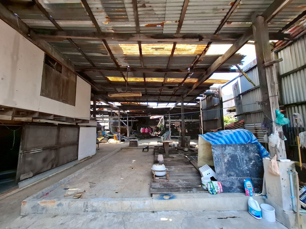 รูป อาคารโกดัง พร้อมสิ่งปลูกสร้าง ไกล้ BTS สายสีเขียว (สถานีปากน้ำ) เทศบาลนครสมุทรปราการ ตำบลปากน้ำ สมุทรปราการ ⚡ราคา 18,500,000 บาท⚡ - รูปที่ 32/49